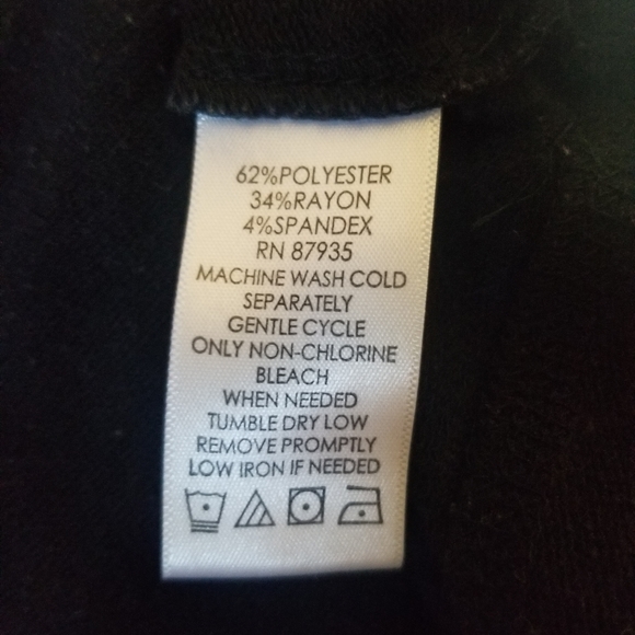 LOGO by Lori Goldstein Black cozy pullover!!! Size S - Picture 6 of 6